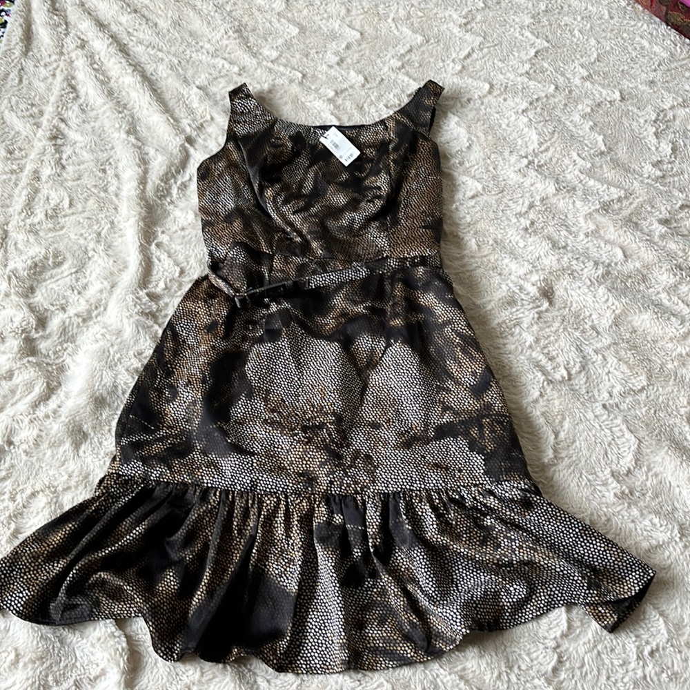 NWT Limited Outback Red Abstract Print Sleeveless Belted Fully Lined Dress Sz 2